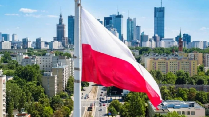 Is Poland planning to deport Ukrainians back to Ukraine? Secure your Serbian residence permit before it’s too late!